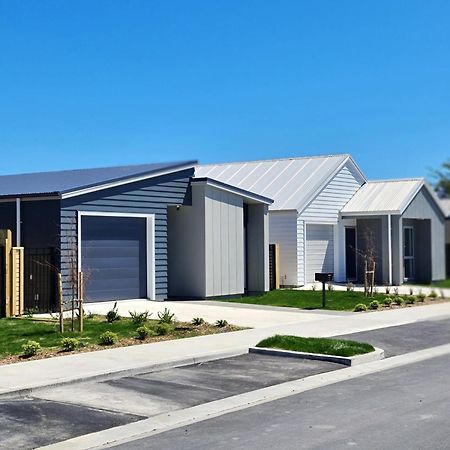 Brand New & Cosy In Kapiti - New 3-Bedrooms 4-Beds In Paraparaumu Kültér fotó