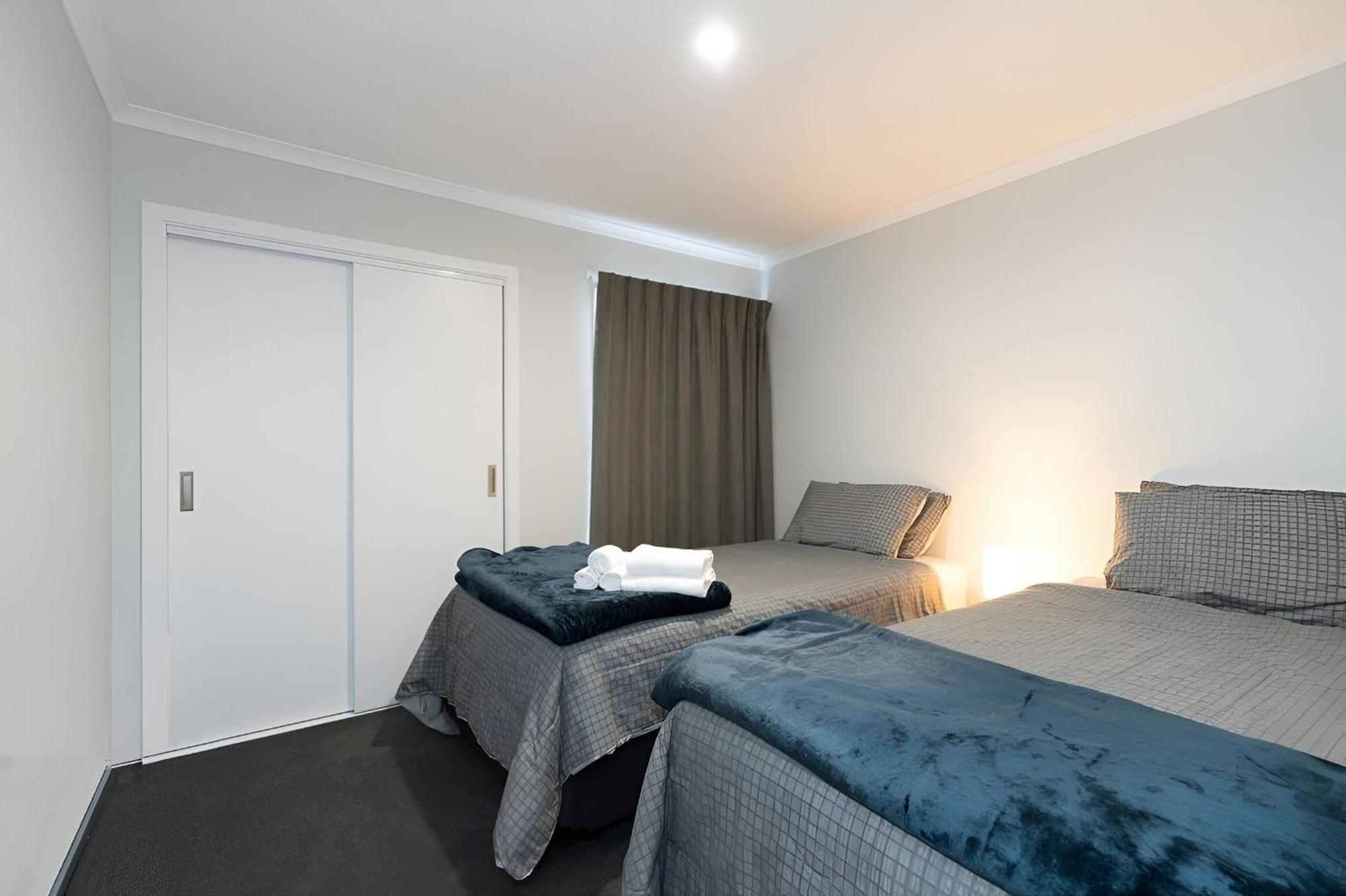 Brand New & Cosy In Kapiti - New 3-Bedrooms 4-Beds In Paraparaumu Kültér fotó